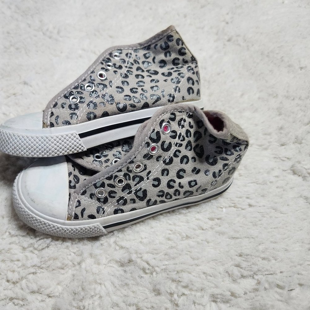 Girls high tops